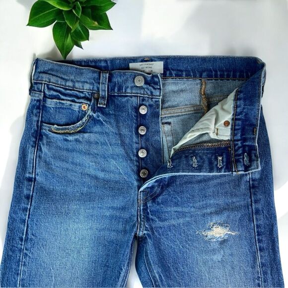 Levi’s Altered 501 Skinny Jeans in Moody Blues - Picture 9 of 12